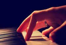 丹麦对阵瑞士的足球比赛有哪些精彩看点？